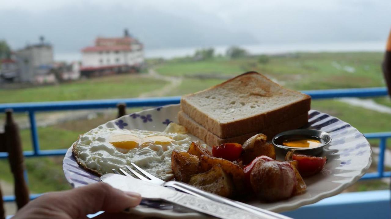 Tranquil Water Guest House Pokhara Luaran gambar
